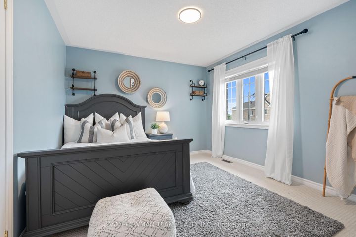 Photo 28 at 898 Groveland Avenue, Taunton, Oshawa