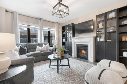 Photo 9 at 898 Groveland Avenue, Taunton, Oshawa