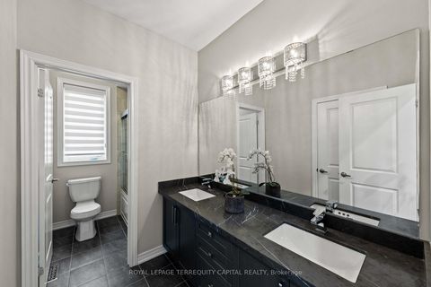 Photo 35 at 14 Beaconsfield Drive, Kleinburg, Vaughan