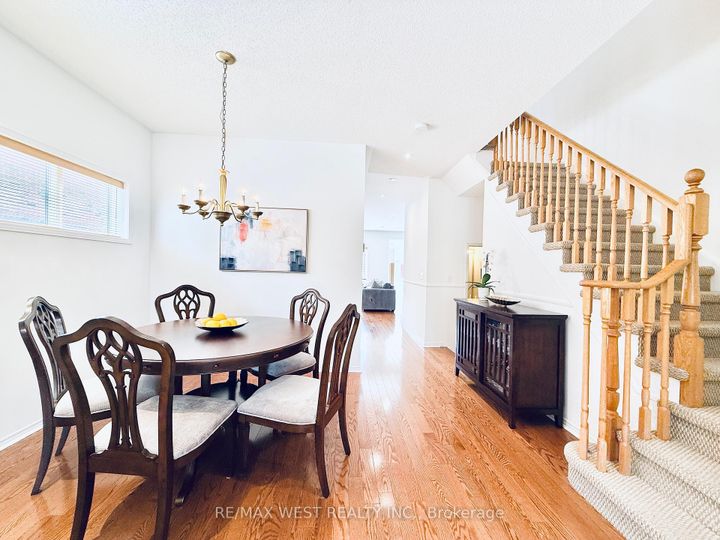 Photo 6 at 22 Sierra Drive, Dorset Park, Toronto