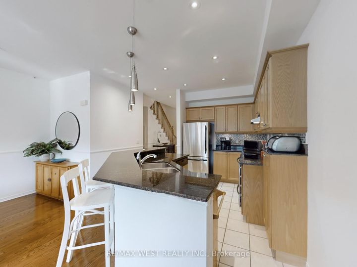 Photo 13 at 22 Sierra Drive, Dorset Park, Toronto