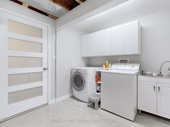 Photo 35 at 22 Sierra Drive, Dorset Park, Toronto