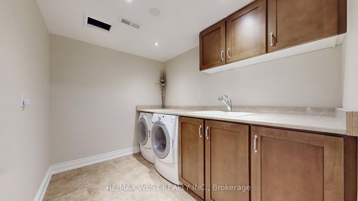Photo 22 at 30 Goodman Crescent, Maple, Vaughan