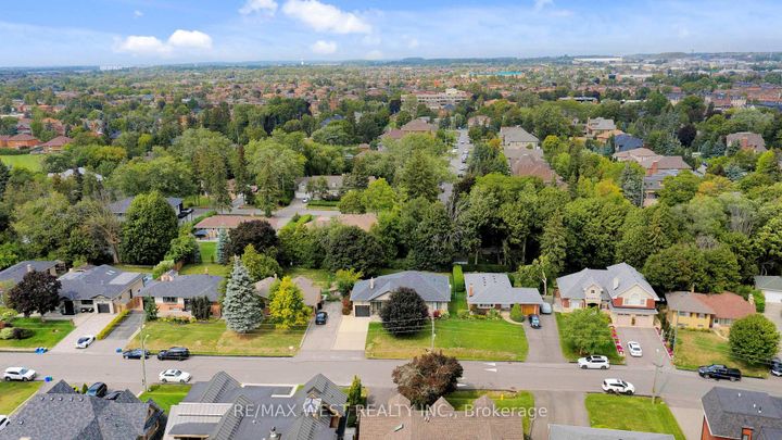 Photo 27 at 30 Goodman Crescent, Maple, Vaughan