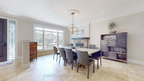 Photo 5 at 30 Goodman Crescent, Maple, Vaughan