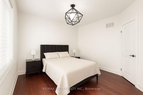 Photo 11 at 30 Goodman Crescent, Maple, Vaughan