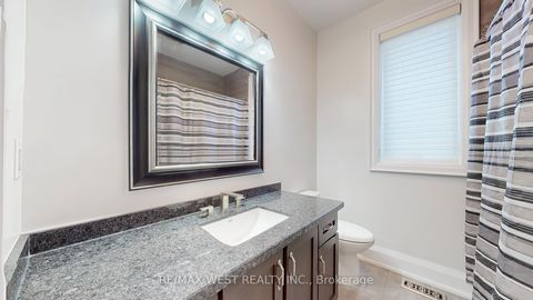 Photo 12 at 30 Goodman Crescent, Maple, Vaughan
