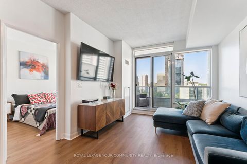 Photo 12 at 1311 - 500 Sherbourne Street, North St. James Town, Toronto