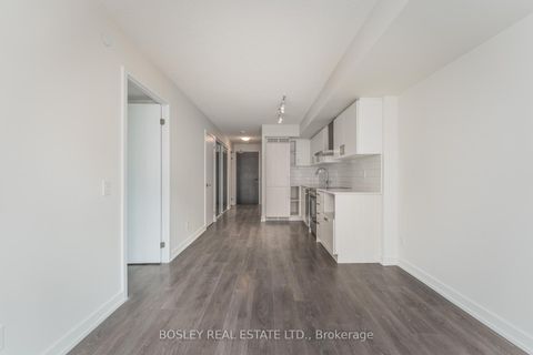 Photo 3 at 1006 - 125 Redpath Avenue, Mount Pleasant West, Toronto
