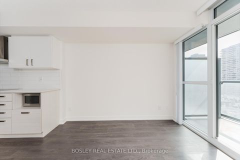Photo 9 at 1006 - 125 Redpath Avenue, Mount Pleasant West, Toronto
