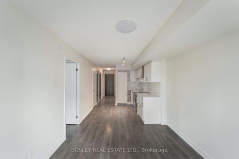 Photo 10 at 1006 - 125 Redpath Avenue, Mount Pleasant West, Toronto