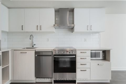 Photo 14 at 1006 - 125 Redpath Avenue, Mount Pleasant West, Toronto