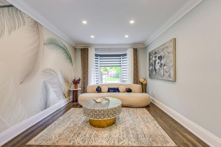 Photo 16 at 7180 Danton Promenade, Meadowvale, Mississauga