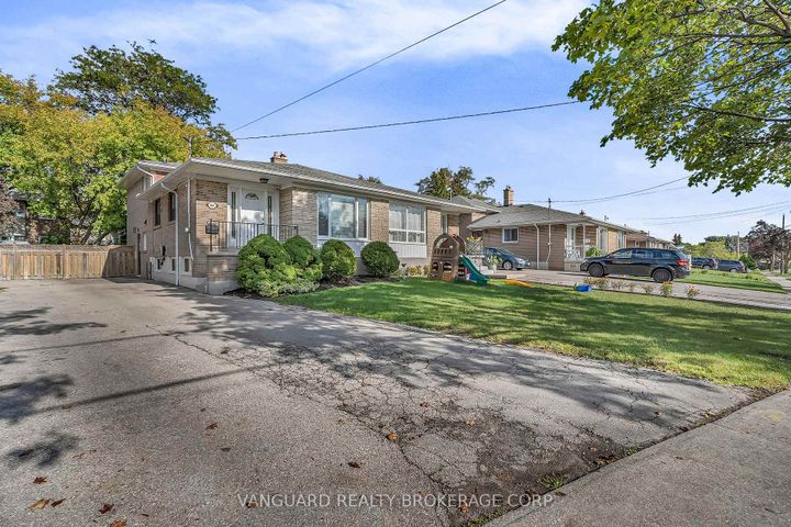 Photo 3 at 61 Gambello Crescent, York University Heights, Toronto