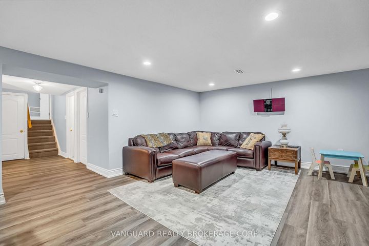 Photo 33 at 61 Gambello Crescent, York University Heights, Toronto
