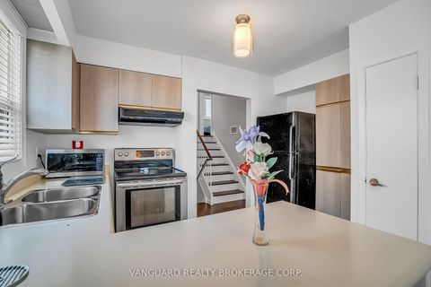 Photo 13 at 61 Gambello Crescent, York University Heights, Toronto