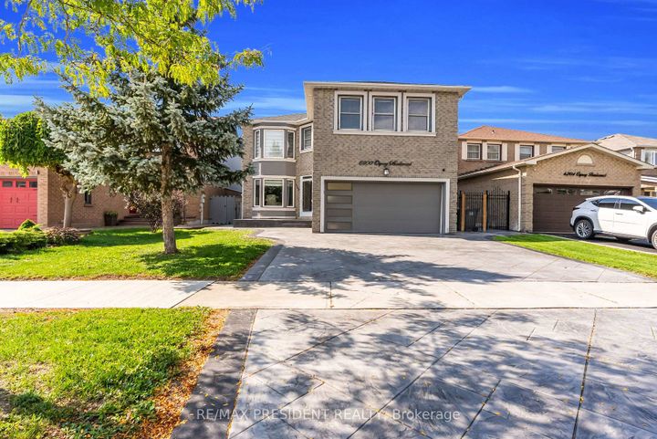Photo 2 at 6200 Osprey Boulevard, Lisgar, Mississauga