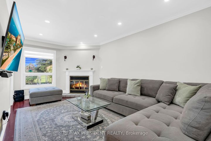 Photo 9 at 6200 Osprey Boulevard, Lisgar, Mississauga