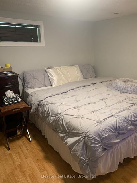 Photo 4 at 25 Burncrest Drive, Nortown, Toronto