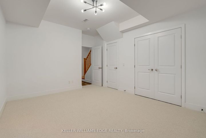 Photo 17 at 3 - 261 Skinner Road, Waterdown, Hamilton