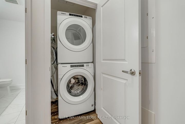 Photo 22 at 3 - 261 Skinner Road, Waterdown, Hamilton