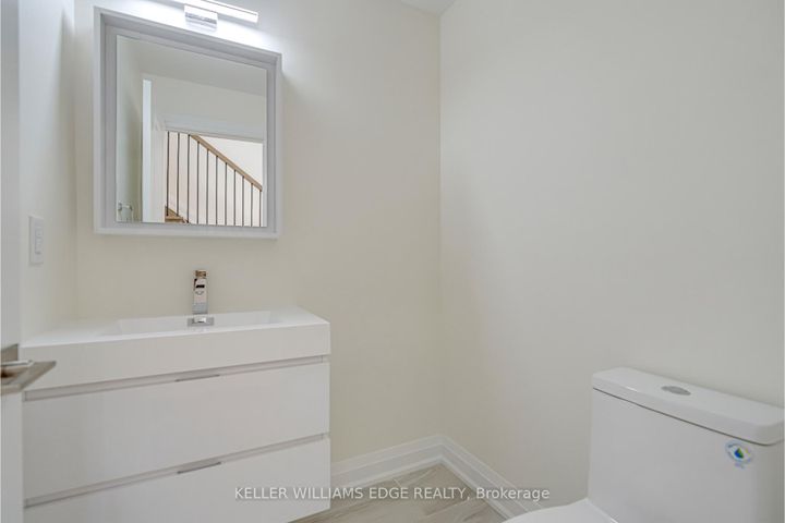 Photo 5 at 1 - 2154 Walkers Line, Headon, Burlington