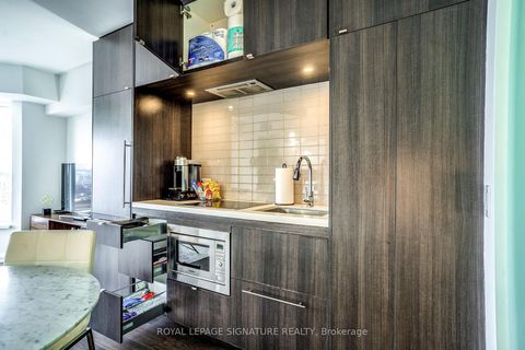 Photo 10 at 1218 - 155 Yorkville Avenue, Annex, Toronto