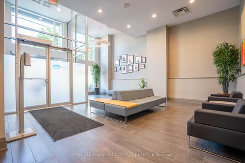 Photo 2 at PH5 - 111 WORSLEY Street, City Centre, Barrie