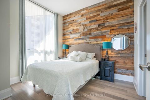 Photo 7 at PH5 - 111 WORSLEY Street, City Centre, Barrie