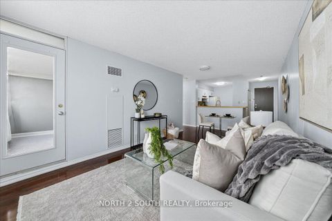 Photo 19 at 916 - 29 Northern Hts Drive, Langstaff, Richmond Hill