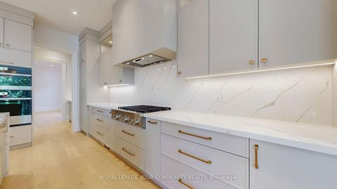 Photo 19 at 45 Drynoch Avenue, Oak Ridges Lake Wilcox, Richmond Hill