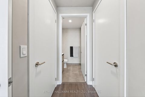 Photo 14 at 901 - 7950 Bathurst Street, Beverley Glen, Vaughan