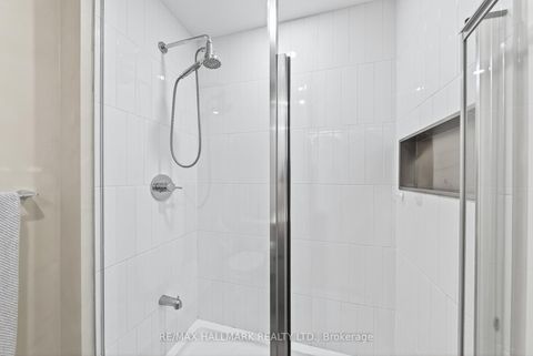 Photo 16 at 901 - 7950 Bathurst Street, Beverley Glen, Vaughan