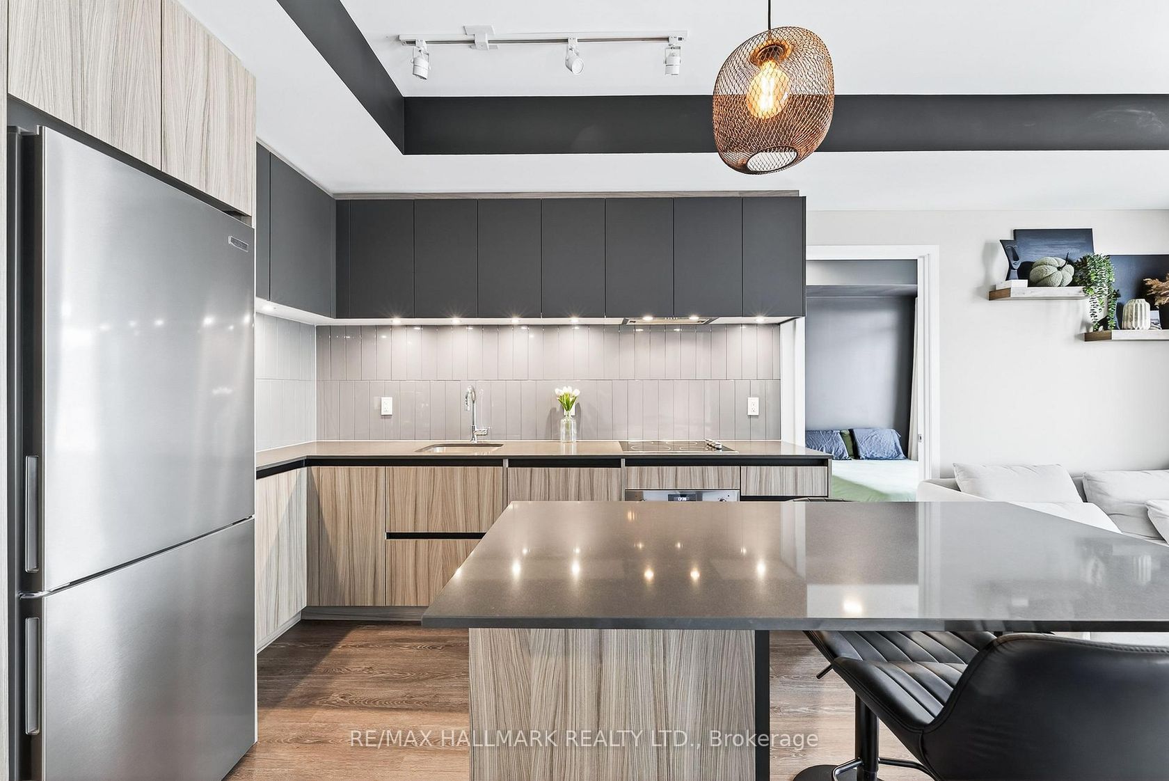 901 - 7950 Bathurst Street, Beverley Glen, Vaughan 
