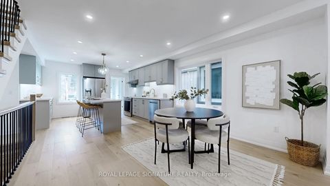 Photo 5 at 914 Broadview Avenue, Danforth, Toronto