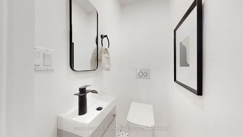 Photo 11 at 914 Broadview Avenue, Danforth, Toronto Photo 11 at 914 Broadview Avenue, Danforth, Toronto