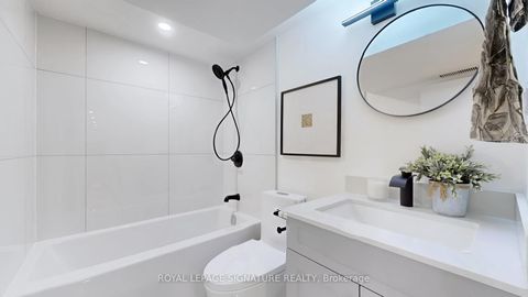 Photo 22 at 914 Broadview Avenue, Danforth, Toronto
