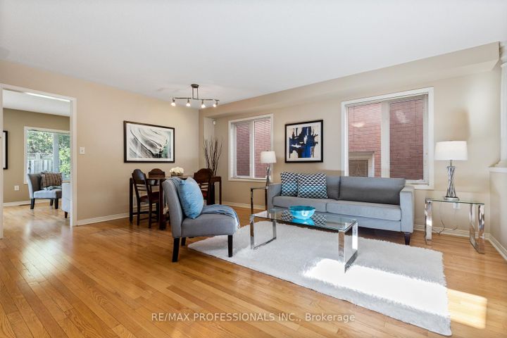 Photo 3 at 4808 Half Moon Grove, Churchill Meadows, Mississauga