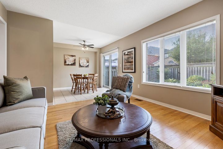 Photo 15 at 4808 Half Moon Grove, Churchill Meadows, Mississauga