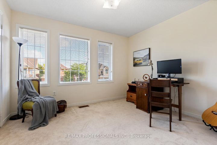 Photo 27 at 4808 Half Moon Grove, Churchill Meadows, Mississauga