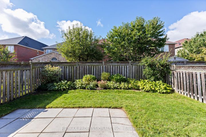 Photo 33 at 4808 Half Moon Grove, Churchill Meadows, Mississauga