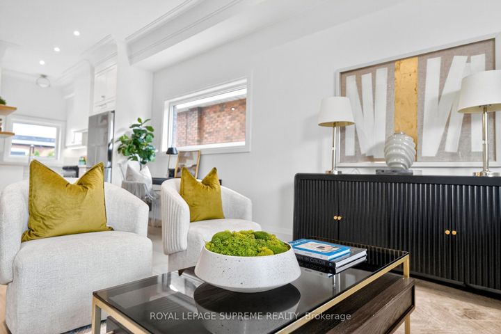 Photo 11 at 24 York Avenue, Mount Dennis, Toronto