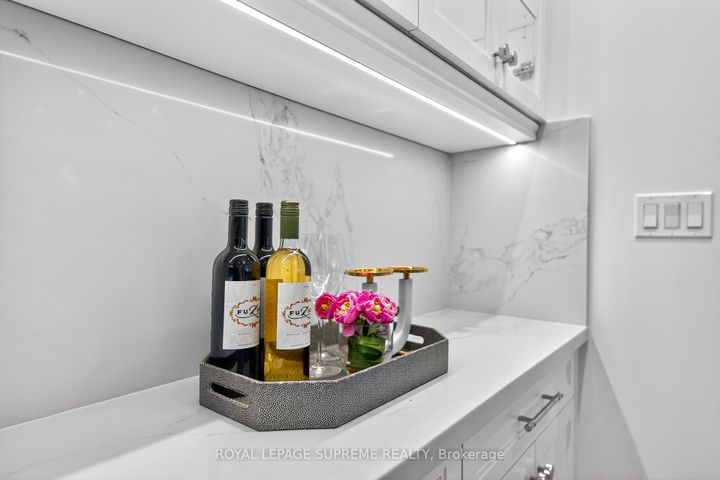 Photo 21 at 24 York Avenue, Mount Dennis, Toronto