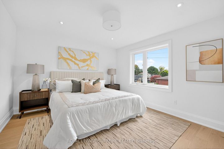 Photo 32 at 24 York Avenue, Mount Dennis, Toronto