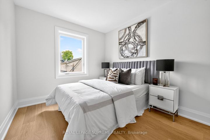 Photo 36 at 24 York Avenue, Mount Dennis, Toronto