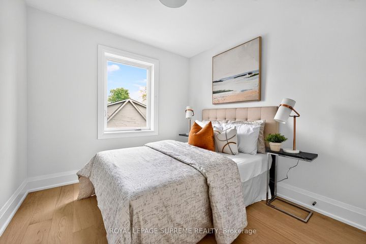 Photo 37 at 24 York Avenue, Mount Dennis, Toronto