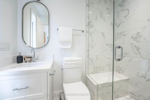 Photo 33 at 24 York Avenue, Mount Dennis, Toronto