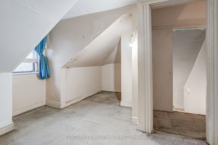 Photo 37 at 99 Blake Street, Blakeley, Hamilton