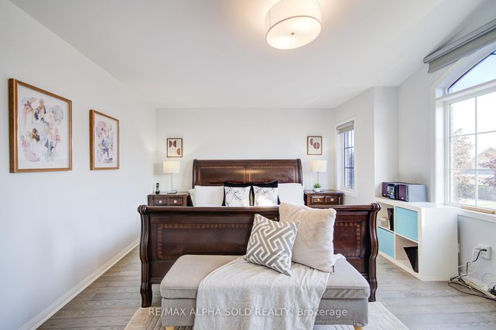 Photo 25 at 6 Sapphire Drive, Rouge Woods, Richmond Hill