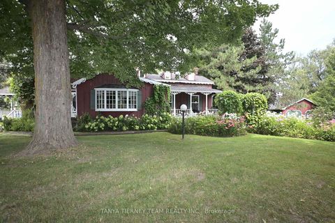 Photo 1 at 130 Myrtle Road E, Brooklin, Whitby